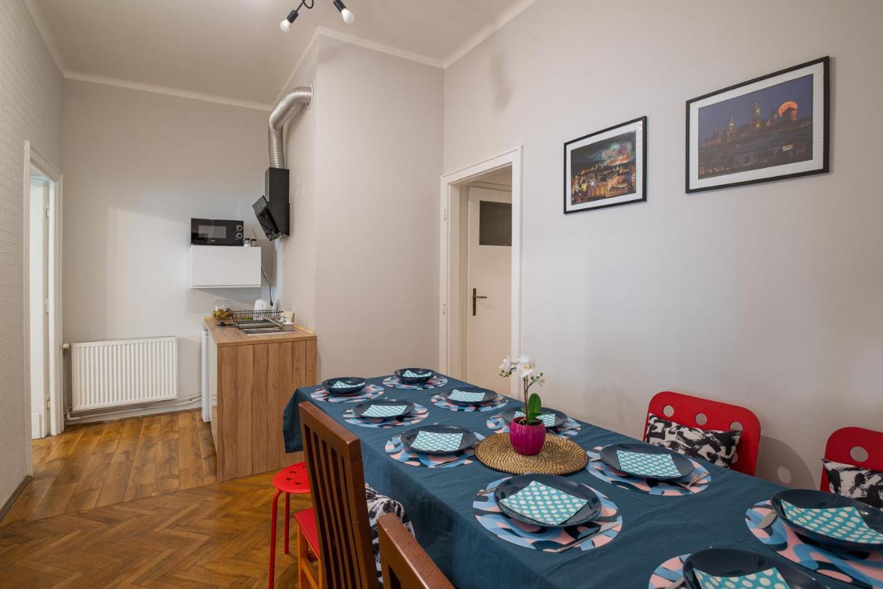 Kings Neighbor. Apartment 600 Meters From Castle Krakkó Kültér fotó