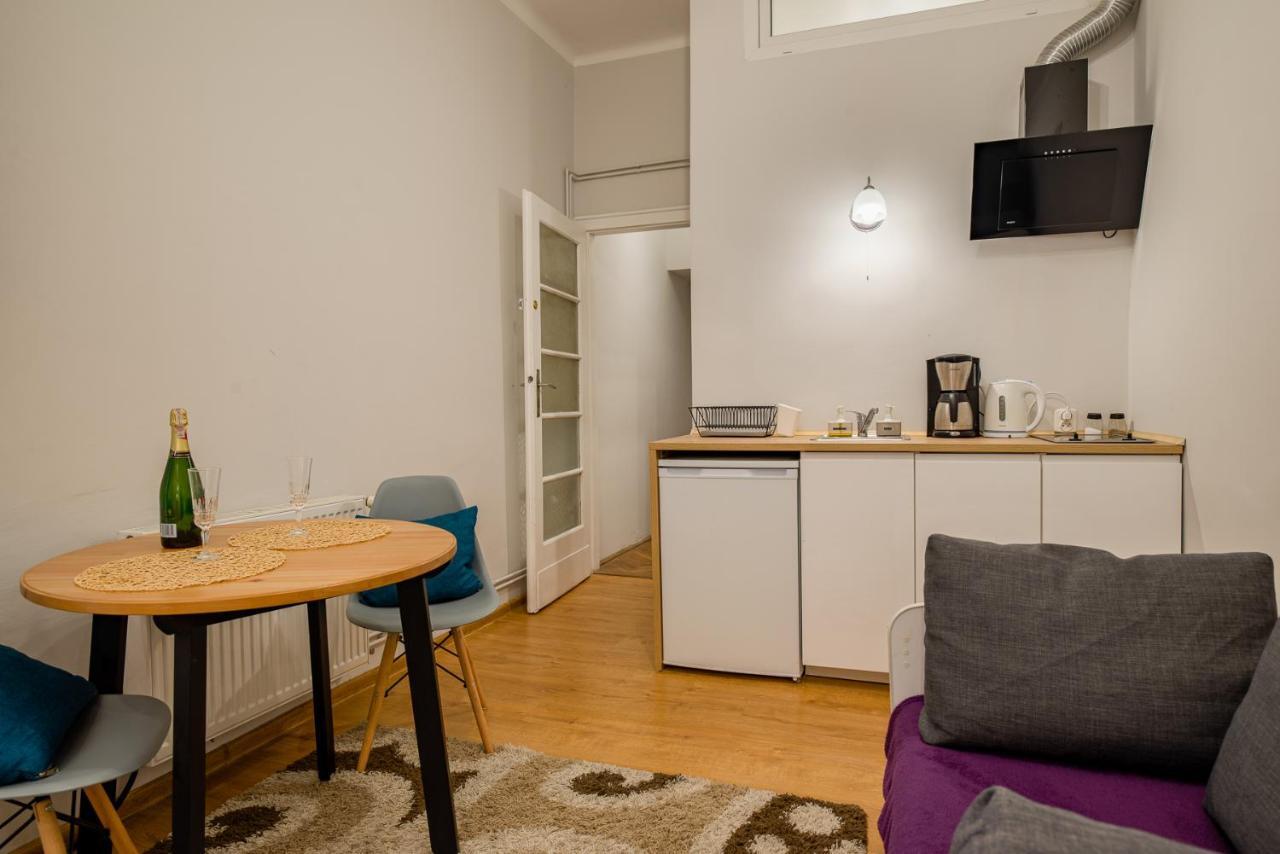 Kings Neighbor. Apartment 600 Meters From Castle Krakkó Kültér fotó